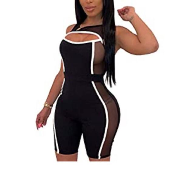 Short jumpsuit with cutout size large NWOT - Picture 1 of 2